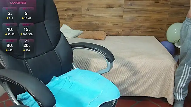 Snapshot of taner_king chatting on 10, 10, 2025 taner king online show from 10, 10, 2025