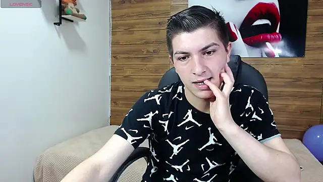 Snapshot of taner_king chatting on 16, 10, 2025 taner king online show from 16, 10, 2025