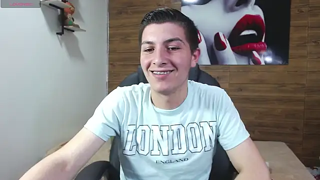 Snapshot of taner_king chatting on 19, 10, 2025 taner king online show from 19, 10, 2025