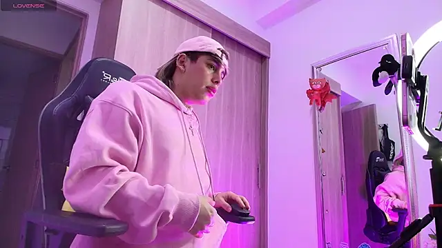 brunothompson3 online show from 23, 10, 2025