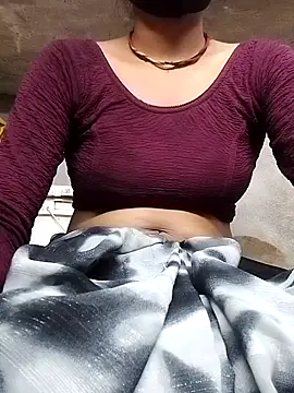 Snapshot of Hut_rotu_cute chatting on 10, 9, 2025 Hut rotu cute online show from 10, 9, 2025
