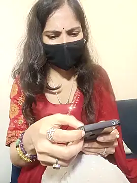 Snapshot of TheSassyGirl7 chatting on 20, 12, 2025 TheSassyGirl7 online show from 20, 12, 2025