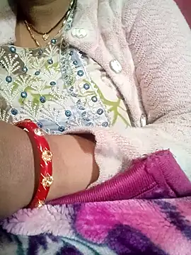 Snapshot of CUTGIRL76 chatting on 8, 1, 2026 CUTGIRL76 online show from 8, 1, 2026