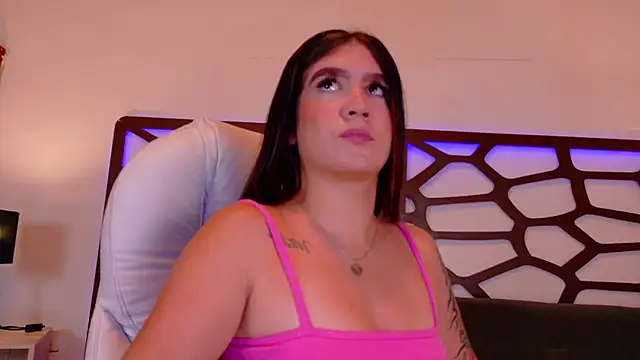 kloe bella online show from 15, 11, 2025