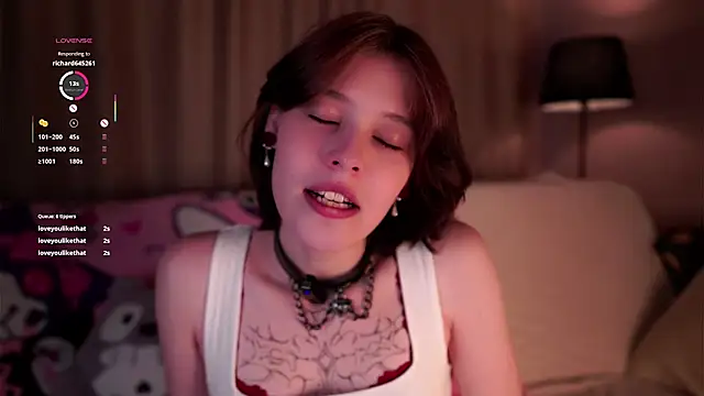 LurleneRamo online show from 4, 10, 2025