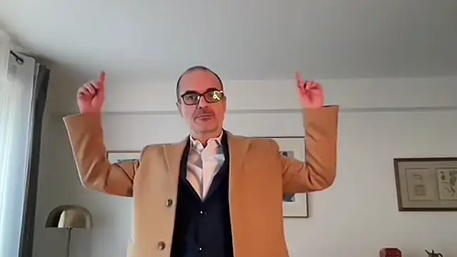 Snapshot of Milkywaymen chatting on 1, 12, 2025 Milkywaymen online show from 1, 12, 2025