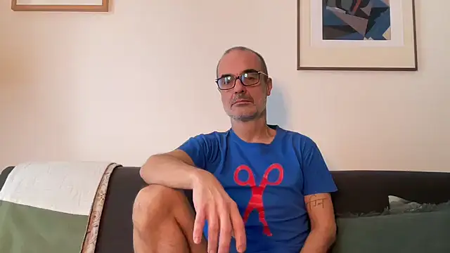 Snapshot of Milkywaymen chatting on 2, 12, 2025 Milkywaymen online show from 2, 12, 2025