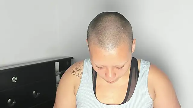 Snapshot of Cherry_vald chatting on 21, 3, 2026 Cherry vald online show from 21, 3, 2026