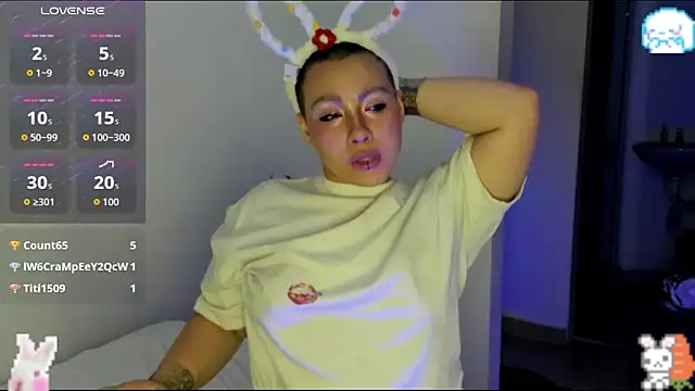 Snapshot of Cherry_vald chatting on 1, 4, 2026 Cherry vald online show from 1, 4, 2026