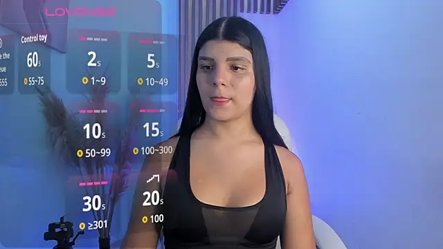 PauliinaBelle  online show from 31, 10, 2025