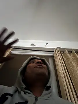 vardh033 online show from 18, 3, 2026