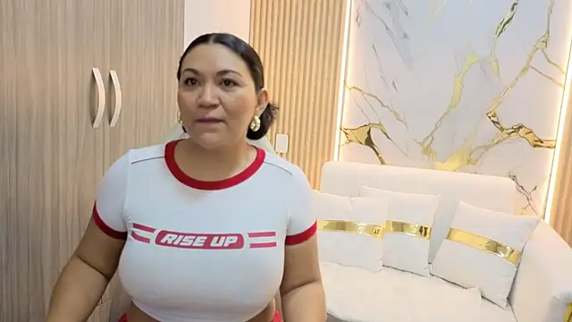 Madam Hott online show from 15, 9, 2025