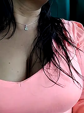 sexxx mia online show from 25, 9, 2025