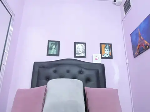 monalind220 online show from 10, 3, 2026