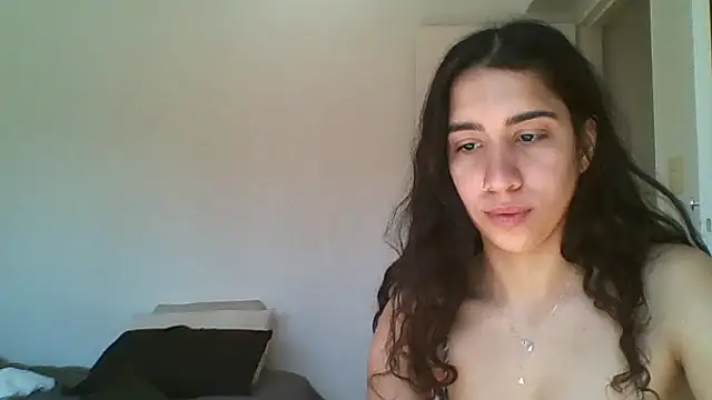 Snapshot of Souphicherry chatting on 12, 9, 2025 Souphicherry online show from 12, 9, 2025