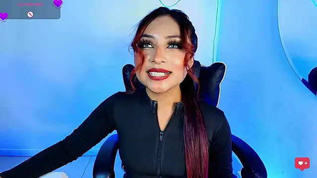 Naiaa Cruz online show from 21, 5, 2026