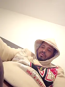 Danypeluche online show from 30, 11, 2025