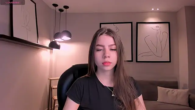 TiffannySins online show from 23, 10, 2025