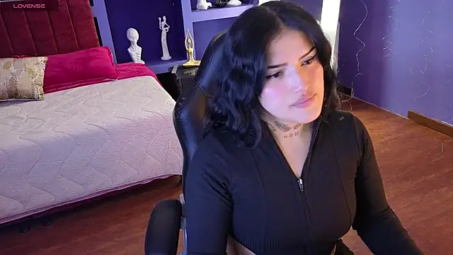 sari belle online show from 25, 11, 2025