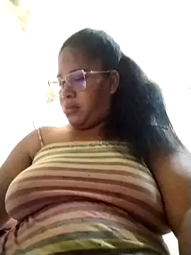 Snapshot of Big_ass_submissive chatting on 11, 10, 2025 Big ass submissive online show from 11, 10, 2025