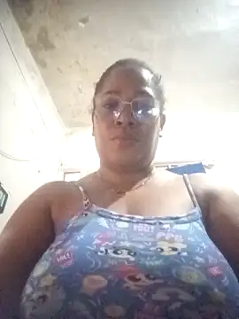 Snapshot of Big_ass_submissive chatting on 18, 10, 2025 Big ass submissive online show from 18, 10, 2025