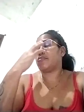 Snapshot of Big_ass_submissive chatting on 19, 10, 2025 Big ass submissive online show from 19, 10, 2025