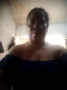 Snapshot of Big_ass_submissive chatting on 8, 11, 2025 Big ass submissive online show from 8, 11, 2025