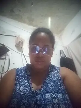 Snapshot of Big_ass_submissive chatting on 10, 11, 2025 Big ass submissive online show from 10, 11, 2025