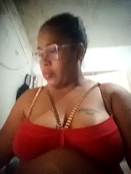 Snapshot of Big_ass_submissive chatting on 14, 11, 2025 Big ass submissive online show from 14, 11, 2025