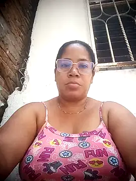 Snapshot of Big_ass_submissive chatting on 20, 11, 2025 Big ass submissive online show from 20, 11, 2025