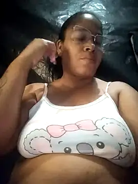 Snapshot of Big_ass_submissive chatting on 30, 11, 2025 Big ass submissive online show from 30, 11, 2025