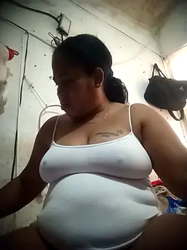 Snapshot of Big_ass_submissive chatting on 20, 12, 2025 Big ass submissive online show from 20, 12, 2025