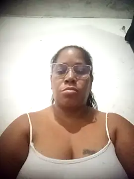 Big ass submissive online show from 3, 3, 2026