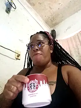 Big ass submissive online show from 8, 4, 2026