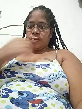 Big ass submissive online show from 23, 5, 2026