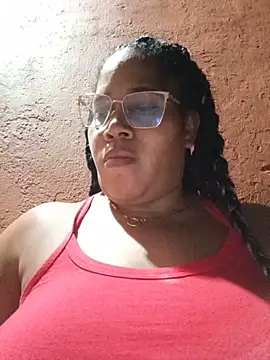 Big ass submissive online show from 29, 5, 2026