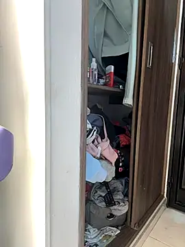 evelyn 1702 online show from 15, 11, 2025