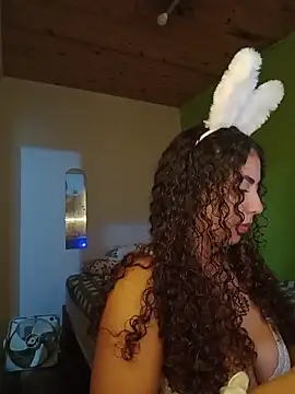 Snapshot of A_maddy chatting on 27, 3, 2026 A maddy online show from 27, 3, 2026