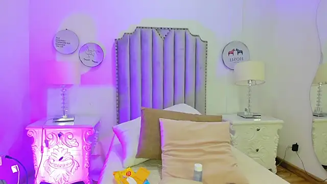 Snapshot of Alison_Carde05 chatting on 16, 2, 2026 Alison Carde05 online show from 16, 2, 2026