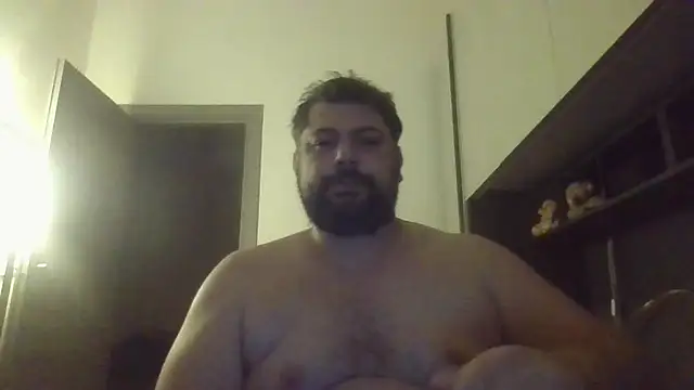 giuseppelovisi85 online show from 3, 10, 2025