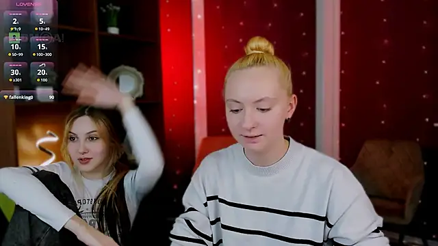 Snapshot of luna_tin chatting on 22, 12, 2025 luna tin online show from 22, 12, 2025