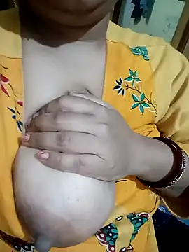 Snapshot of angry_couplez chatting on 18, 1, 2026 angry couplez online show from 18, 1, 2026