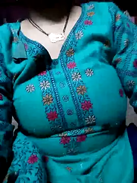 Snapshot of angry_couplez chatting on 19, 2, 2026 angry couplez online show from 19, 2, 2026