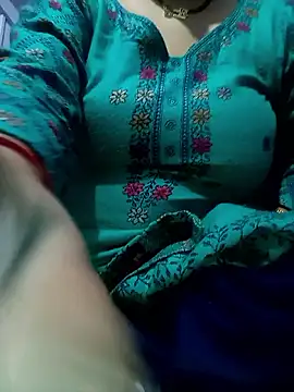 Snapshot of angry_couplez chatting on 22, 2, 2026 angry couplez online show from 22, 2, 2026