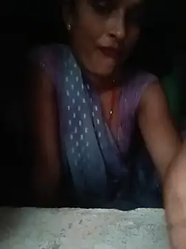 Snapshot of Sapna9685 chatting on 5, 8, 2026 Sapna9685 online show from 5, 8, 2026