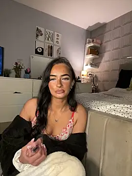 Spicy-Rosie20 online show from 31, 3, 2026