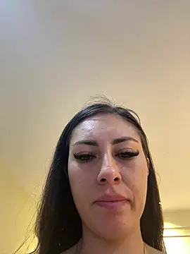 Isabellaa Palacios online show from 25, 3, 2026