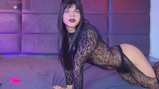 Slenna Moon online show from 12, 5, 2026