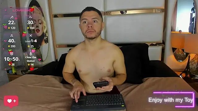 Snapshot of Stiven_Oconner23 chatting on 17, 10, 2025 Stiven Oconner23 online show from 17, 10, 2025