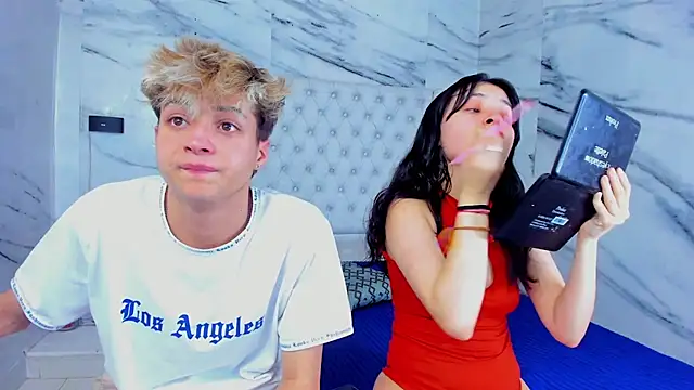 Ari and Storm online show from 23, 9, 2025